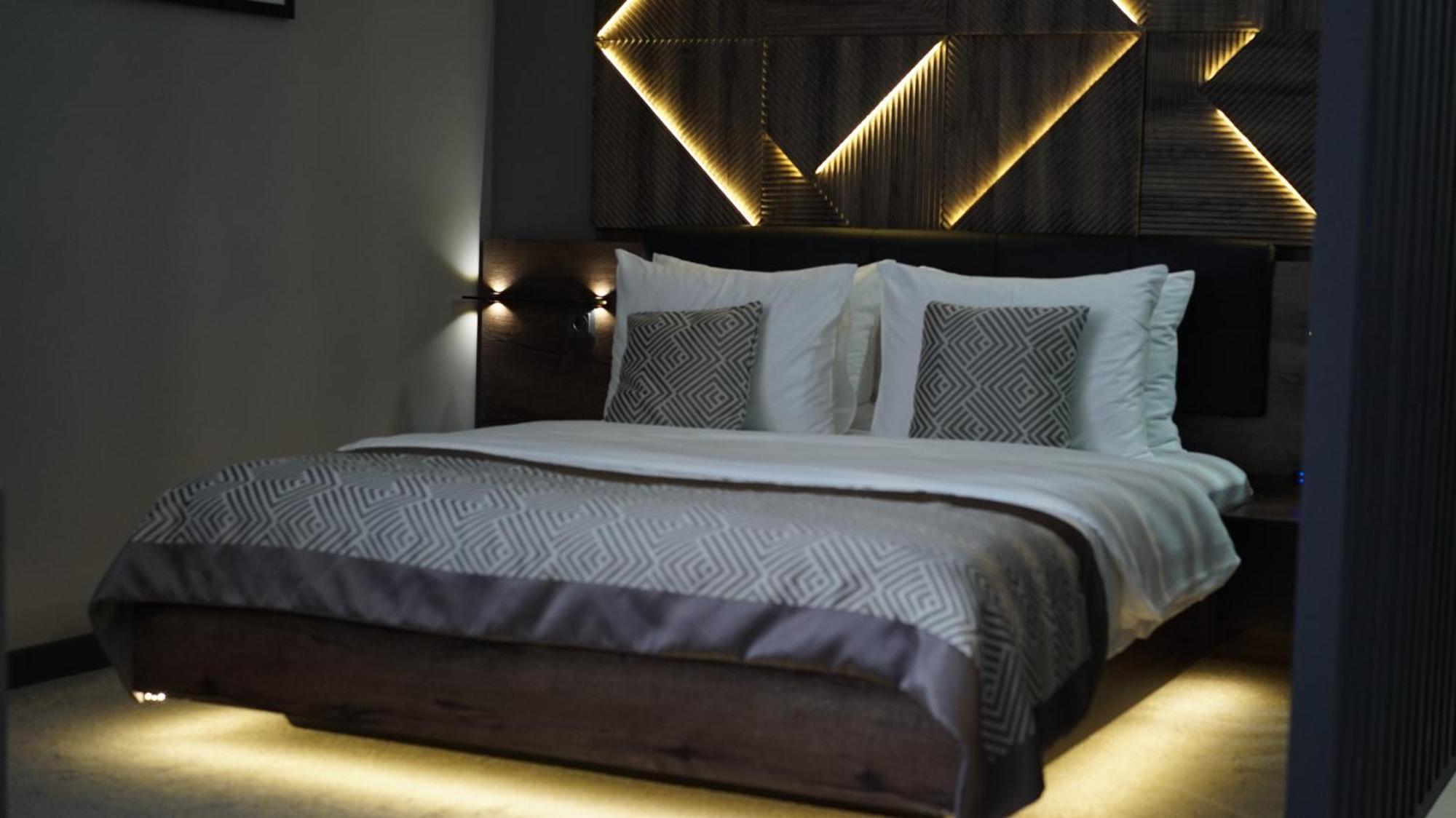 Hide Park Hotel Вінниця Екстер'єр фото