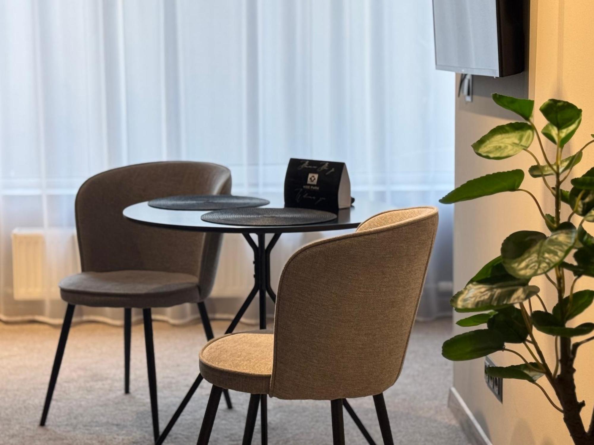 Hide Park Hotel Вінниця Екстер'єр фото